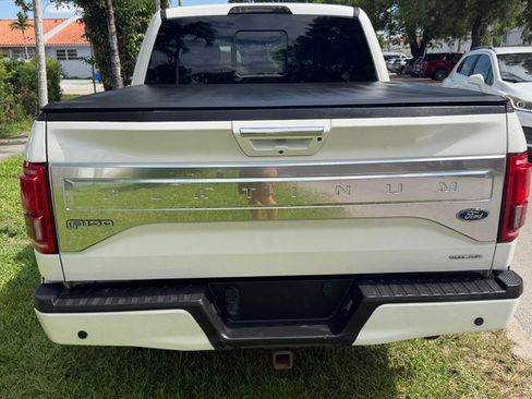Used 2015 Ford F150 Platinum w/ Equipment Group 701A Luxury AWD/4WD image 5