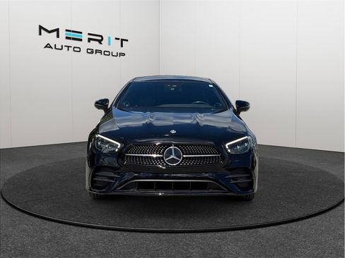 Used 2022 Mercedes-Benz E 450 E 450 Coupe 2D image 3