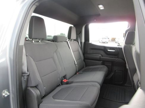 Used 2022 Chevrolet Silverado 1500 Custom w/ Safety Confidence Package AWD/4WD image 21