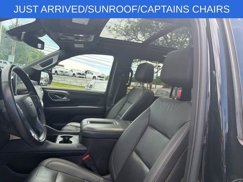 Used 2024 Chevrolet Suburban Z71 w/ Luxury Package AWD/4WD image 8