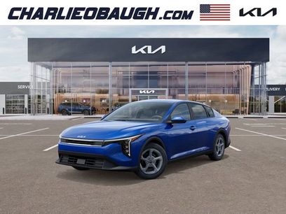 New 2025 Kia K4 LXS