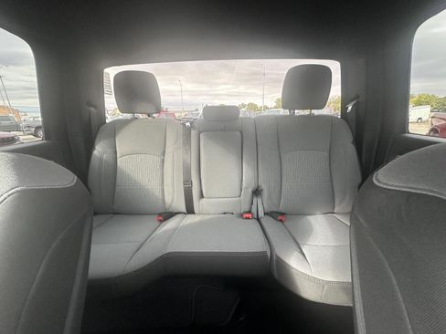 Used 2024 RAM 2500 Big Horn w/ Bed Utility Group image 30