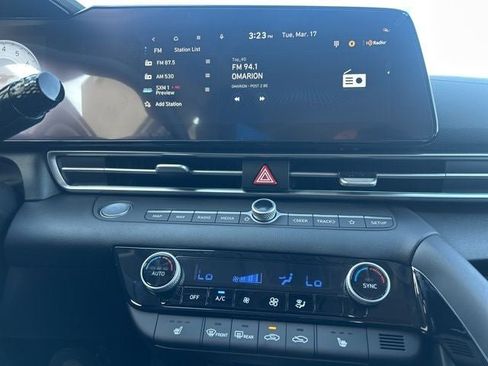 New 2026 Hyundai Elantra Limited image 10