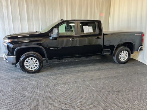 Used 2025 Chevrolet Silverado 2500 LT w/ Safety Package AWD/4WD image 23