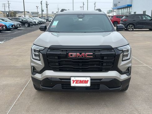 New 2026 GMC Terrain Elevation w/ Elevation Premium Package image 4