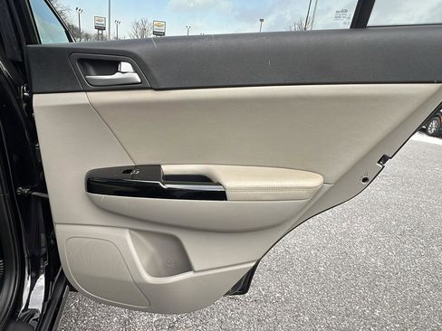 Used 2021 Kia Sportage S w/ S AWD Premium Package image 14