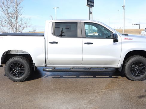 Certified 2021 Chevrolet Silverado 1500 LT Trail Boss image 8
