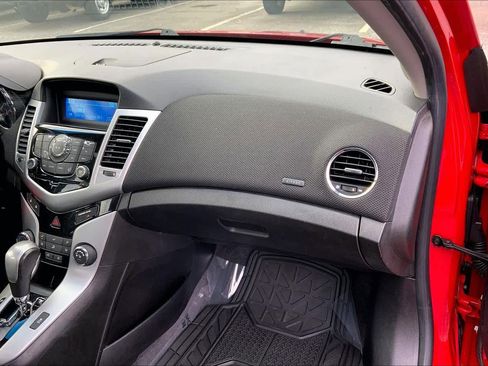 Used 2012 Chevrolet Cruze LT w/ RS Package image 18