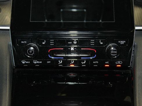 Certified 2023 Jeep Grand Cherokee Altitude AWD/4WD image 20