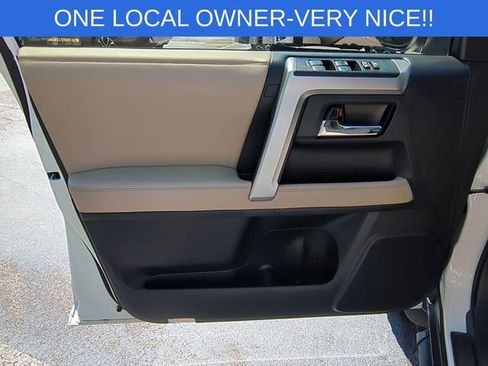 Used 2023 Toyota 4Runner SR5 Premium w/ Moonroof Package RWD image 12