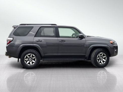 Used 2021 Toyota 4Runner TRD Off-Road Premium AWD/4WD image 3