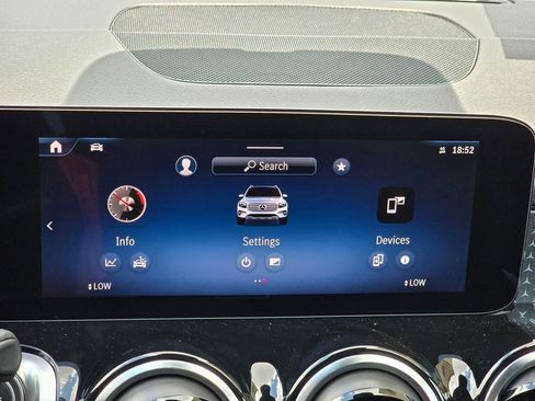 New 2026 Mercedes-Benz GLB 250 4MATIC image 15