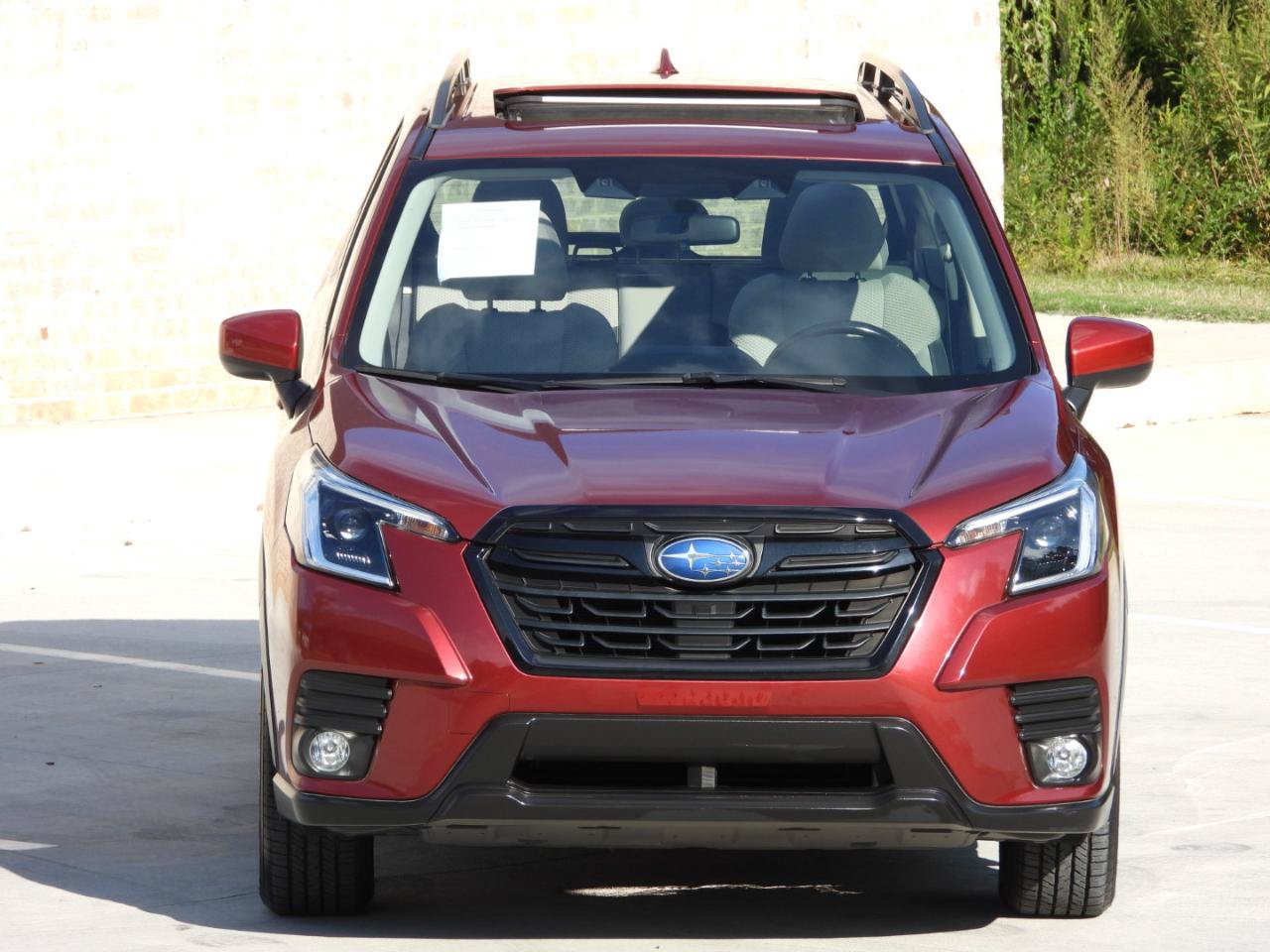 Used 2023 Subaru Forester Premium AWD/4WD image 24