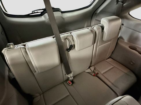 Used 2018 Toyota Highlander XLE FWD image 28