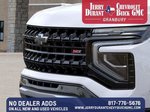 New 2026 Chevrolet Suburban Z71 w/ Comfort Package AWD/4WD image 14