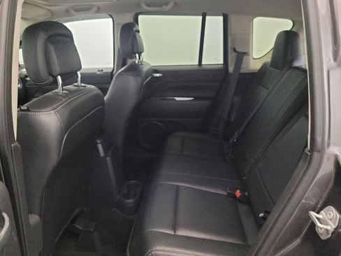 Used 2017 Jeep Compass High Altitude AWD/4WD image 18