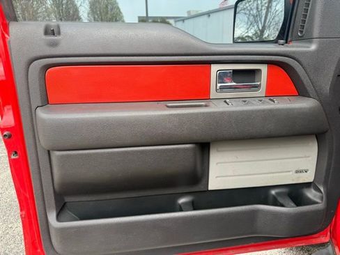 Used 2010 Ford F150 Raptor image 16