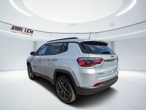 New 2026 Jeep Compass Latitude AWD/4WD image 5