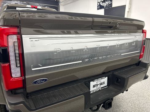 Used 2026 Ford F450 Platinum w/ Platinum Plus Package image 5