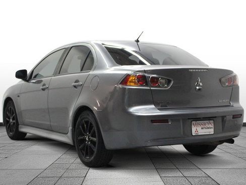Used 2017 Mitsubishi Lancer ES image 5