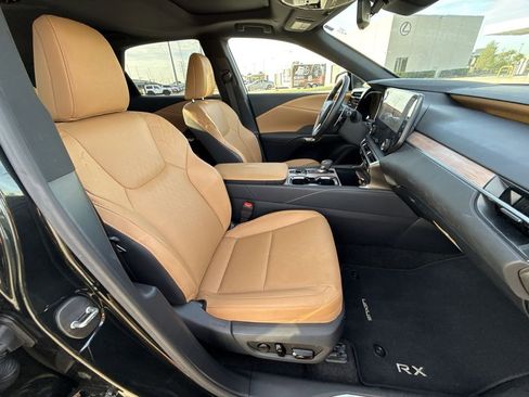 Used 2025 Lexus RX 350 Premium Plus w/ Accessory Package (Z1) FWD image 16