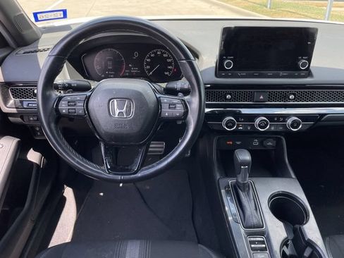 Certified 2024 Honda Civic Sport image 11