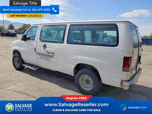 Used 2009 Ford E-150 and Econoline 150 Wagon RWD image 3