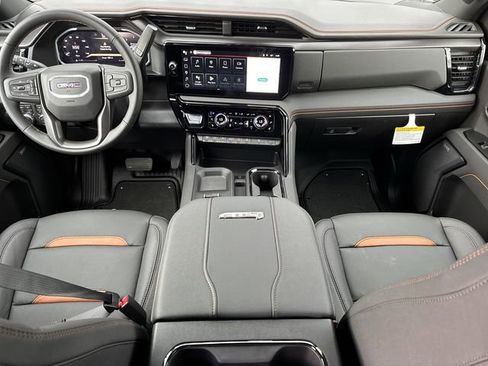 New 2026 GMC Sierra 2500 AT4 w/ AT4 Premium Plus Package AWD/4WD image 12