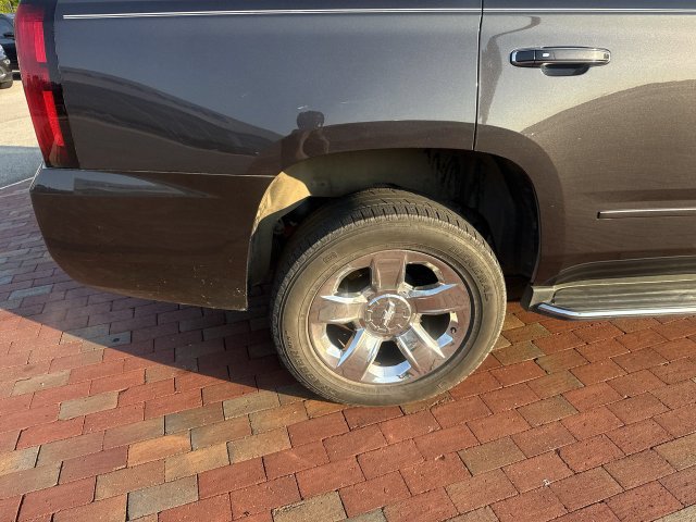Used 2017 Chevrolet Tahoe Premier AWD/4WD image 15