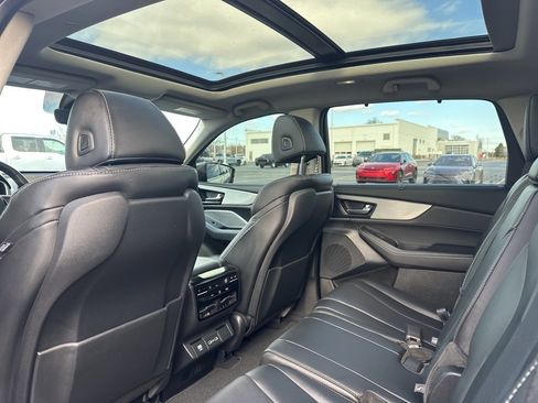 Used 2024 Acura MDX SH-AWD w/ Technology Package image 31