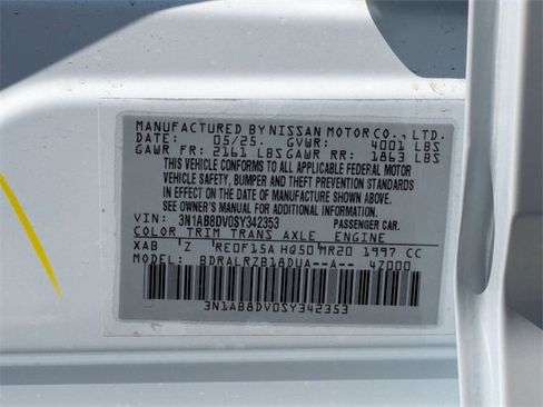 New 2025 Nissan Sentra SR w/ Trunk Package image 34