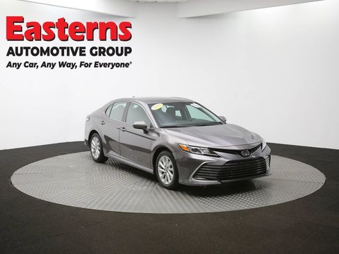 Used 2024 Toyota Camry LE image 46