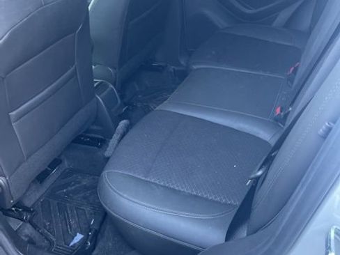 Used 2022 Buick Encore Preferred w/ Safety Package image 11