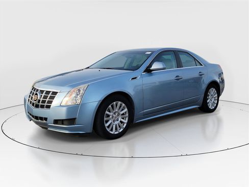 Used 2013 Cadillac CTS Luxury image 2