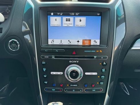 Used 2017 Ford Explorer Sport w/ Equipment Group 401A image 13