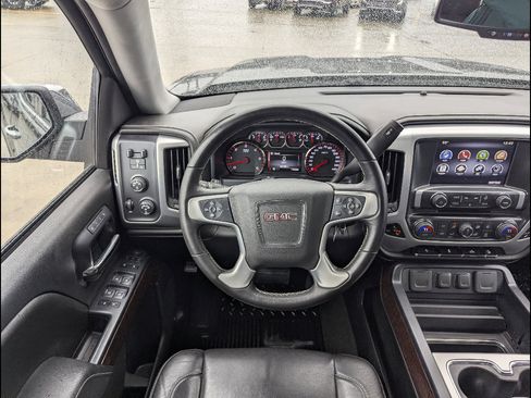 Used 2015 GMC Sierra 1500 SLT w/ Suspension Package, Off-Road image 3