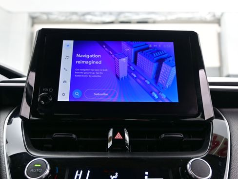 Used 2024 Toyota Corolla LE image 18