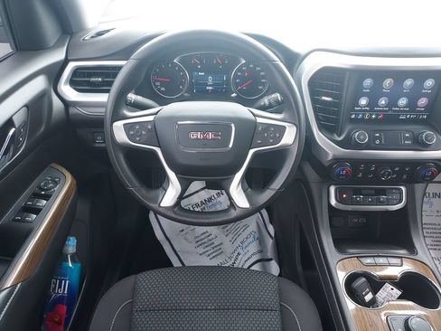 Used 2023 GMC Acadia SLE FWD image 16