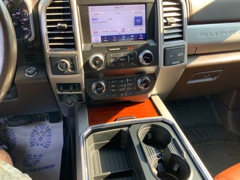 Used 2021 Ford F250 King Ranch w/ King Ranch Ultimate Package AWD/4WD image 25