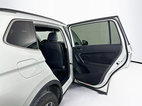 Used 2020 Volkswagen Tiguan S AWD/4WD image 29