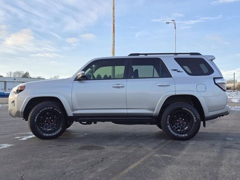 Used 2023 Toyota 4Runner TRD Off-Road Premium image 28