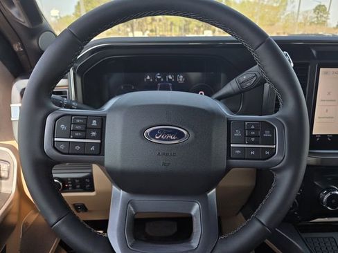 New 2026 Ford F250 Lariat w/ Lariat Premium Package AWD/4WD image 19