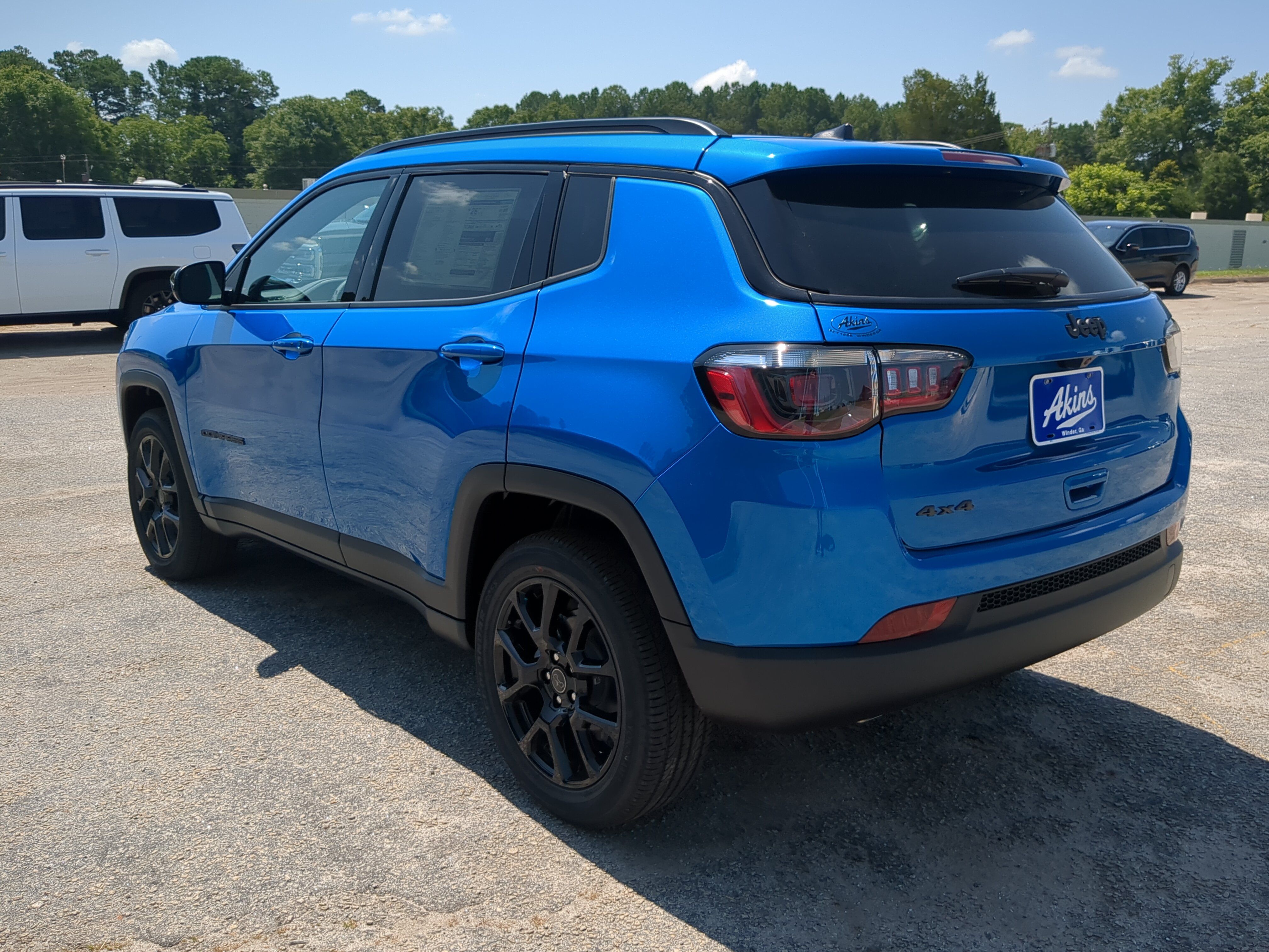 New 2026 Jeep Compass Latitude AWD/4WD image 5