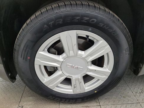 Used 2016 GMC Terrain SLE FWD image 31