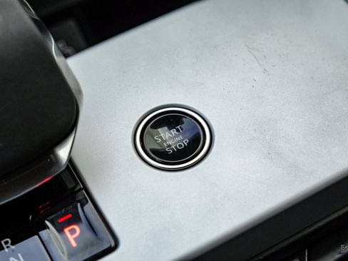 Used 2024 Land Rover Range Rover SE image 81