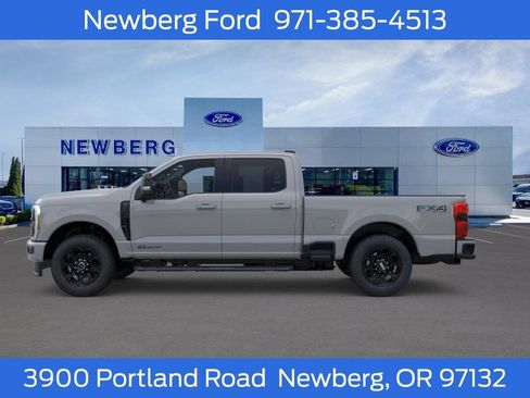 New 2026 Ford F250 Lariat w/ Black Appearance Package AWD/4WD image 5