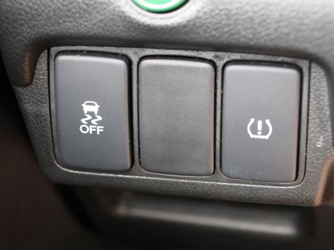 Used 2015 Honda CR-V LX image 15