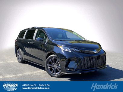 Used 2025 Toyota Sienna XSE