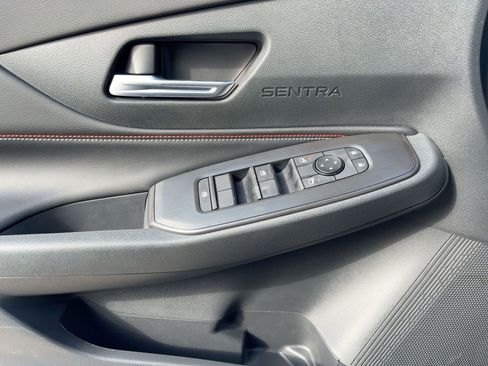 New 2026 Nissan Sentra SR w/ Floor Mat Package FWD image 20