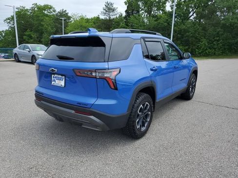 Used 2025 Chevrolet Equinox ACTIV AWD/4WD image 4